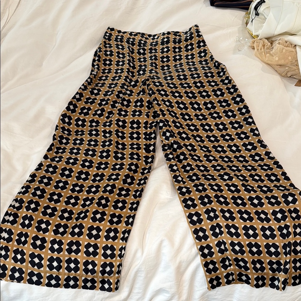 Zara Black and Tan Wide Leg Pants